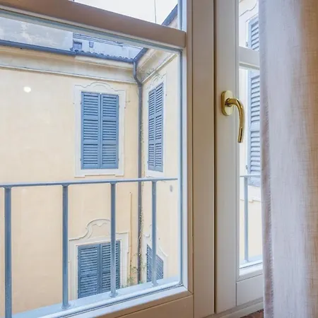 Inner Garden Retreat Near Ghirlandina Apartamento *