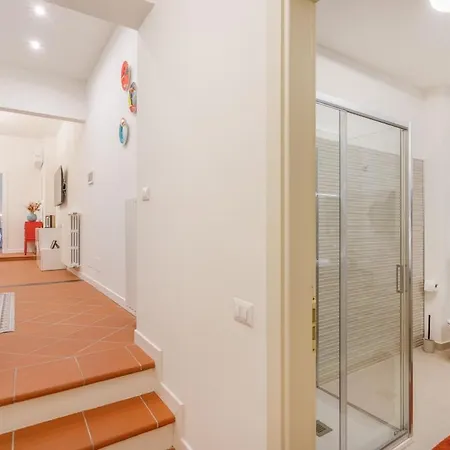 Apartamento Inner Garden Retreat Near Ghirlandina *