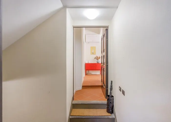 Inner Garden Retreat Near Ghirlandina Appartamento Modena