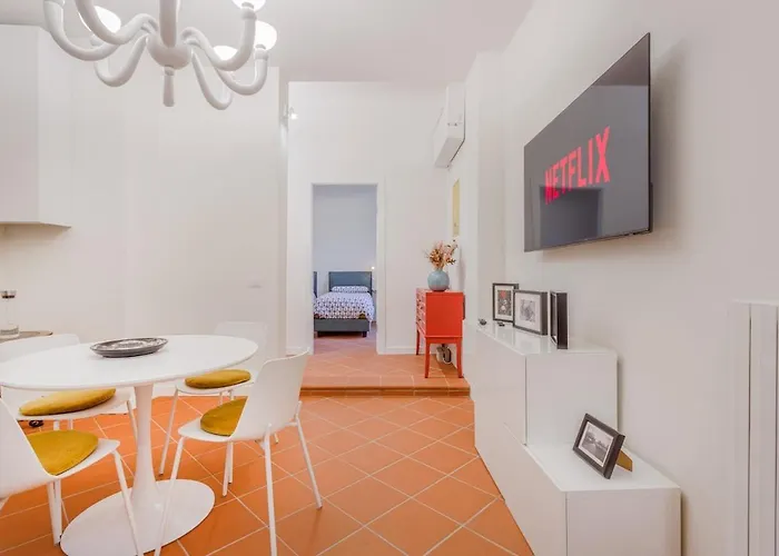 Appartamento Inner Garden Retreat Near Ghirlandina Modena