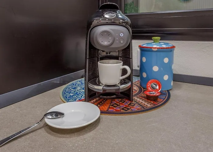 Inner Garden Retreat Near Ghirlandina Modena