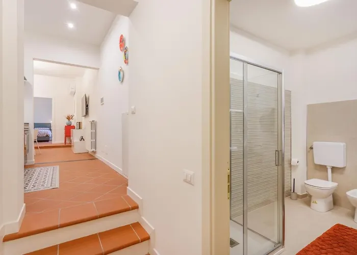 Lägenhet Inner Garden Retreat Near Ghirlandina *