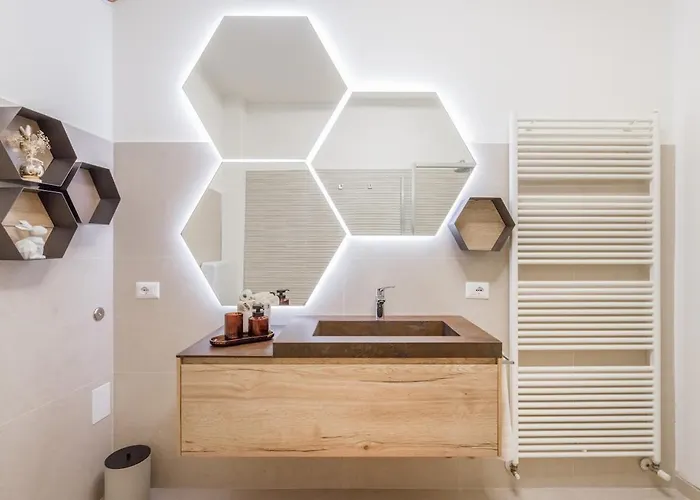 Inner Garden Retreat Near Ghirlandina * Modena